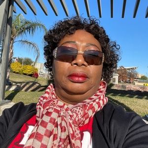 Meet your Posher, Imeh